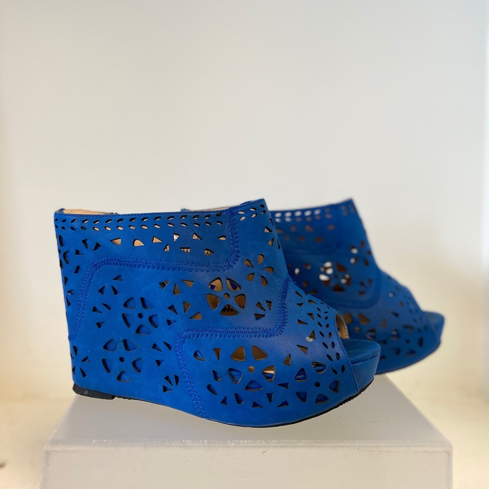 Herstyle Blue Boat Heel